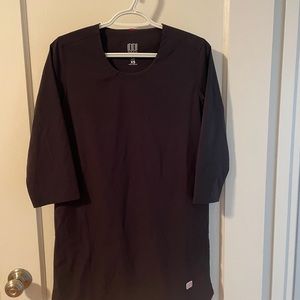 Topo designs global pullover top